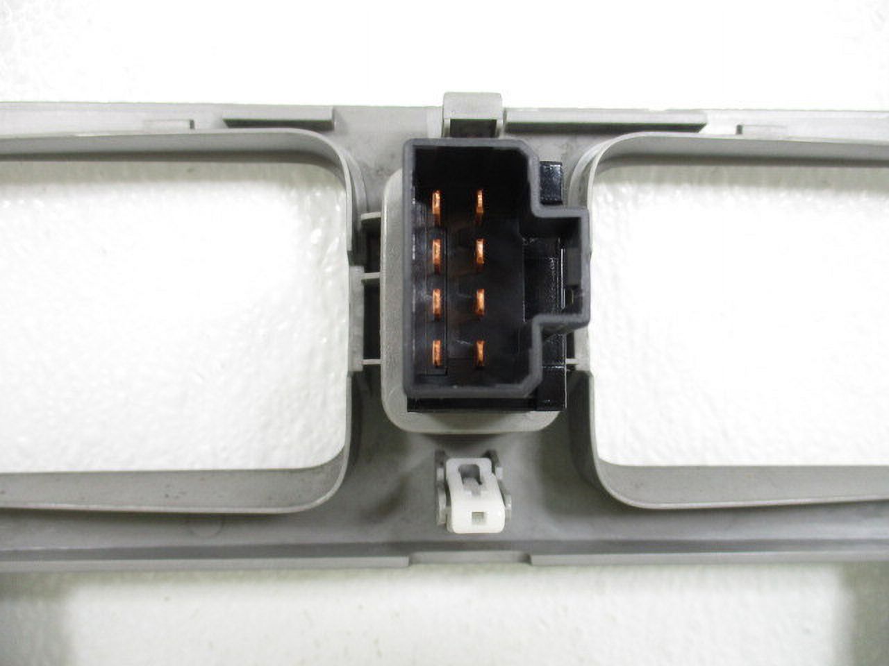 2007 2008 Subaru Forester Auto Temperature AC Control with Bezel Panel W8212