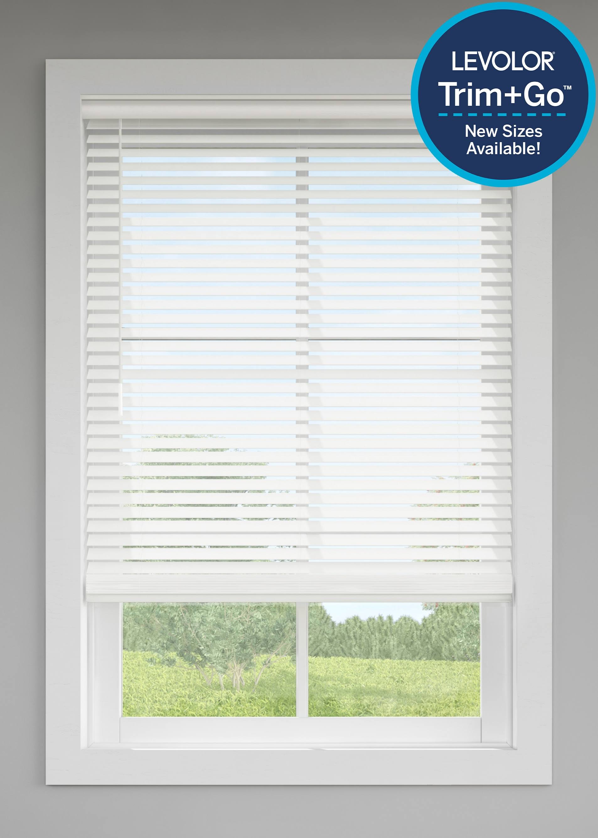 White Cordless Faux Wood Blinds 42.5-in x 64-in R920