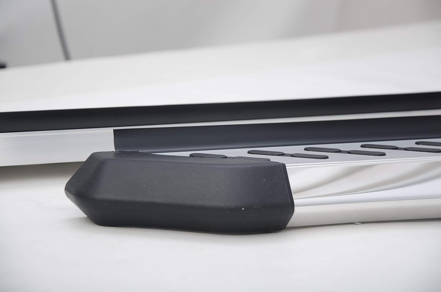 Side Steps Running Board Nerf Bar Y733