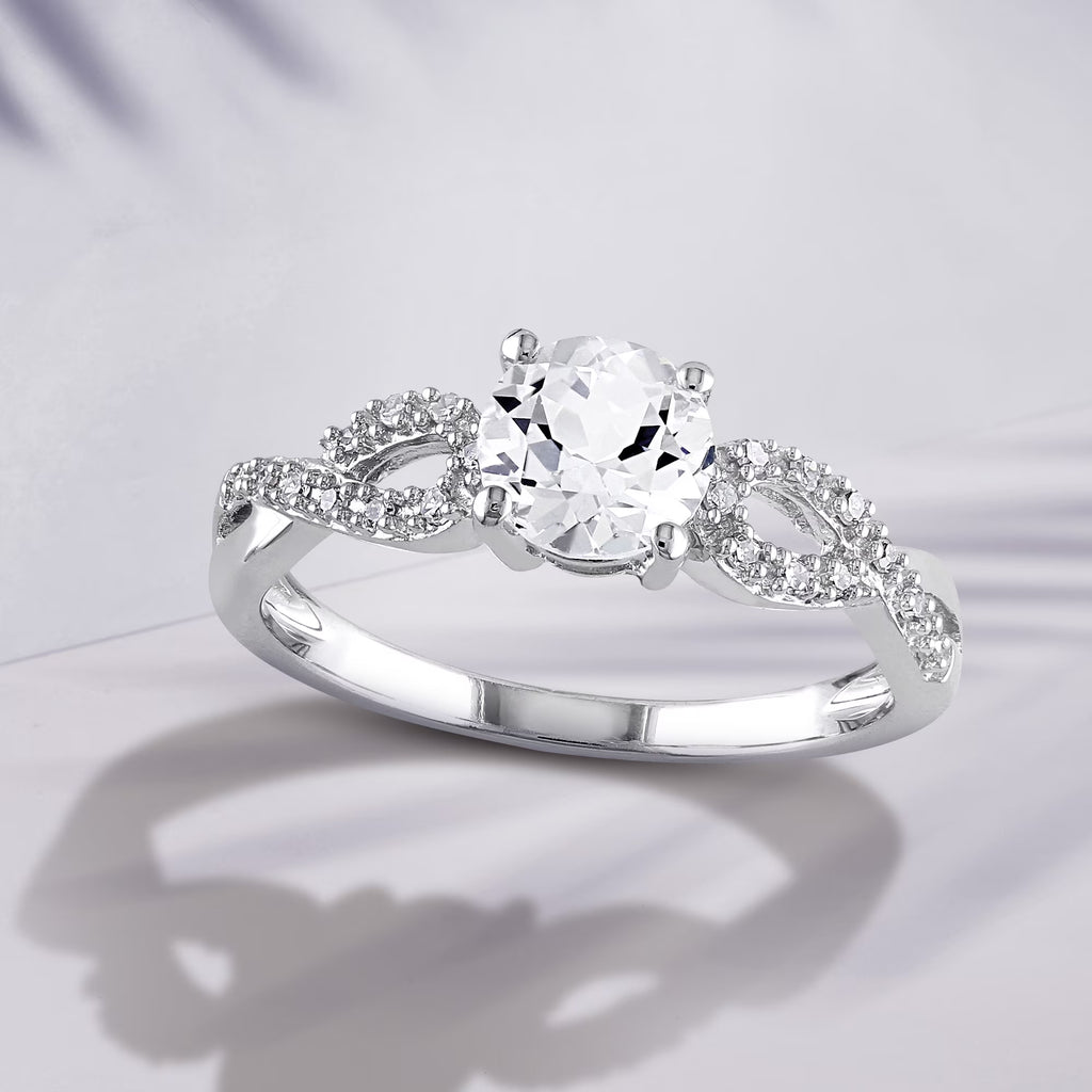 10kt White Gold Solitaire Ring with Infinity Band R636107