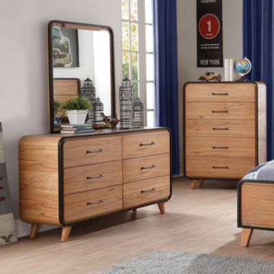 Oak Black Chest Y591888