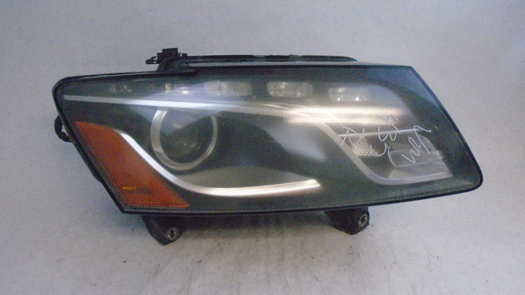 Pre-Owned Audi Q5 Right Passenger Head Light Lamp Xenon HID H2169