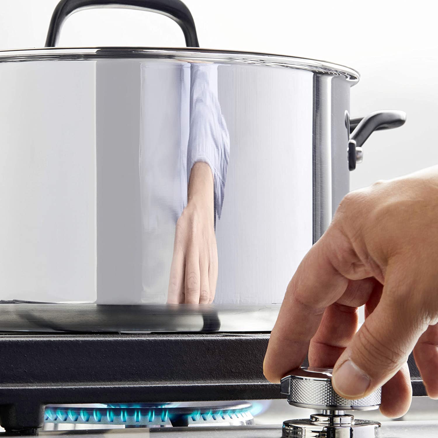 5-Ply Clad Stainless Steel Stock Pot with Lid, 8 Quart D2409