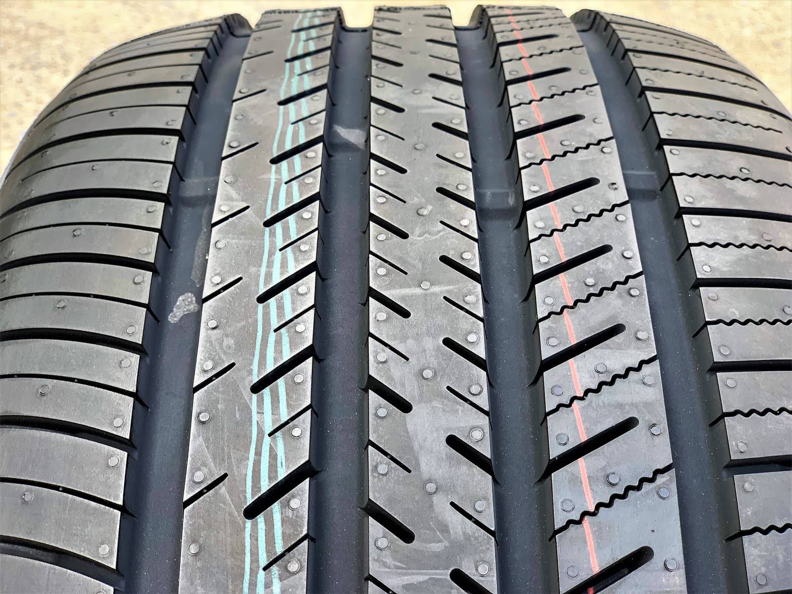 255/35R19 XL 96Y Atlas Force UHP High Performance All Season Tire O54403
