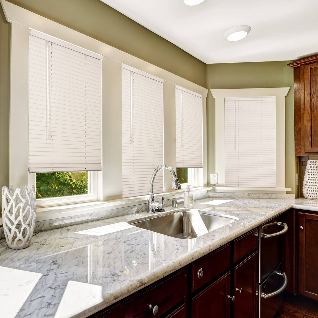 Cordless Aluminum Blind R813266