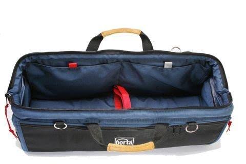 Tripod/Light Carrying Case with Off Road Wheels B402